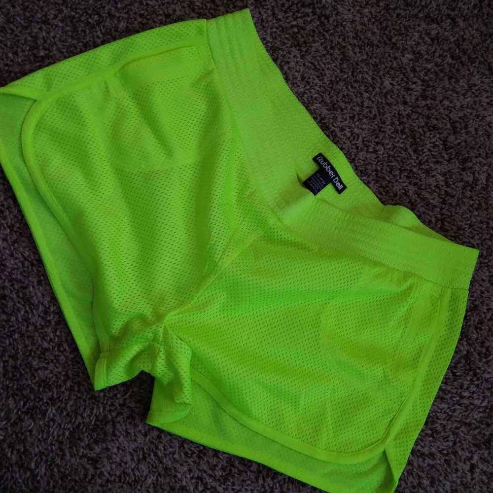 NEW Women's Activewear Short Set